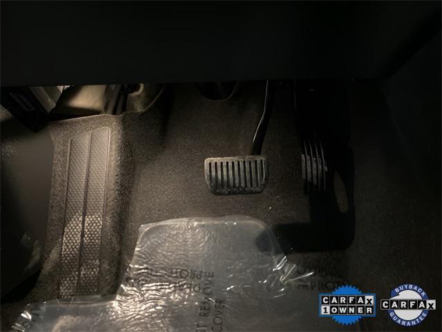 Photo of 2025 Onyx Black Metallic Volvo XC40