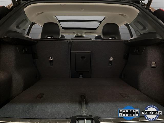 Photo of 2025 Onyx Black Metallic Volvo XC40