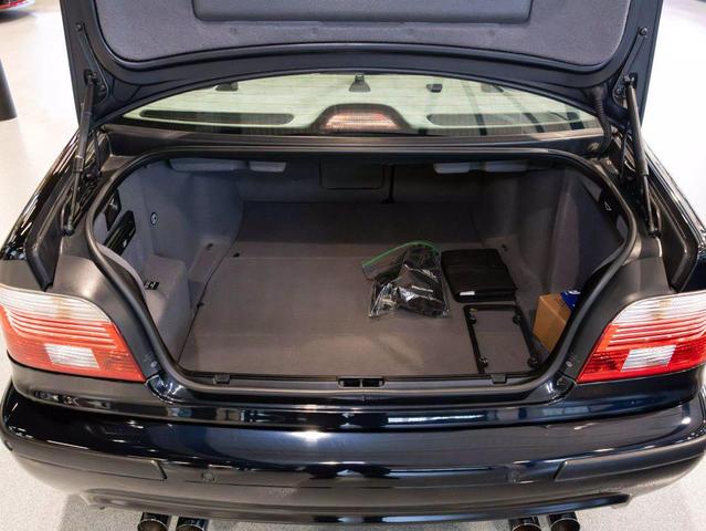 Photo of 2003 Blue BMW M5