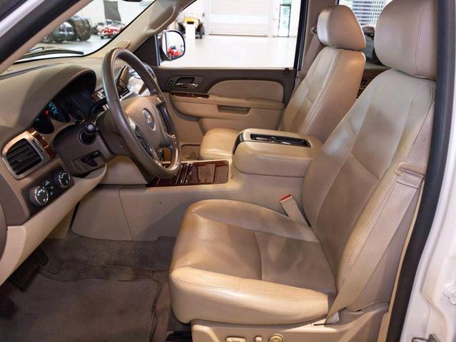 Photo of 2013  Chevrolet Tahoe