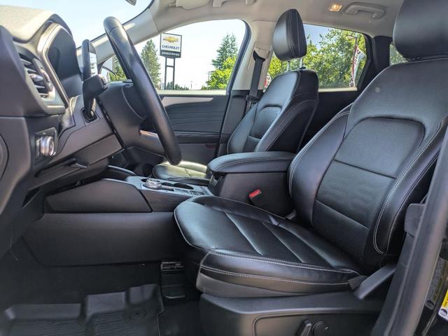 Photo of 2022  Ford Escape