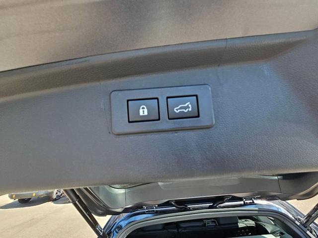 Photo of 2025 Magnetite Gray Metallic Subaru Outback
