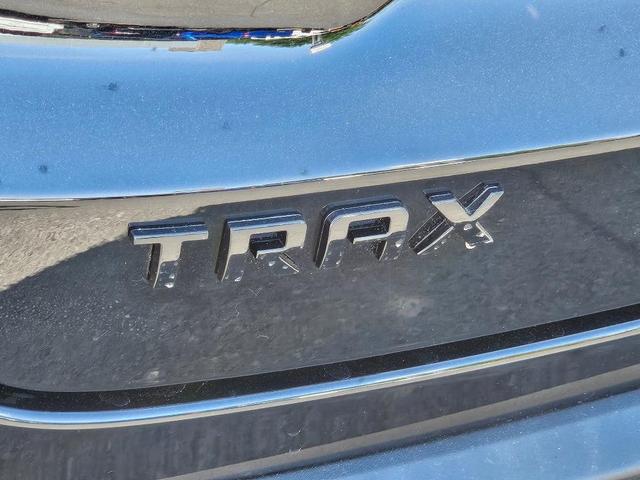 Photo of 2025 Mosaic Black Metallic Chevrolet Trax