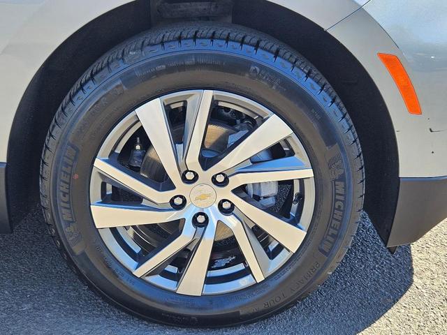 Photo of 2024 Sterling Gray Metallic Chevrolet Equinox