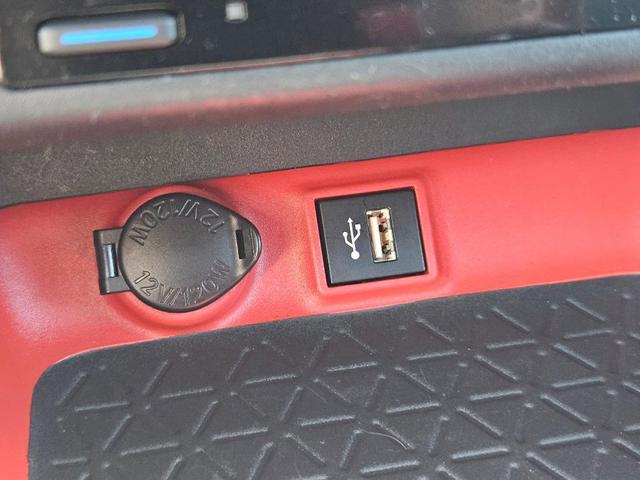 Photo of 2023 Blue Toyota RAV4