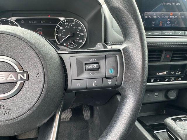 Photo of 2023 Gun Metallic Nissan Rogue