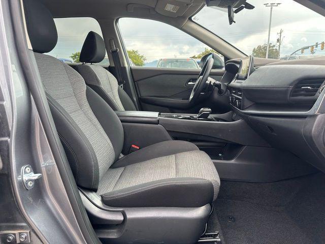 Photo of 2023 Gun Metallic Nissan Rogue