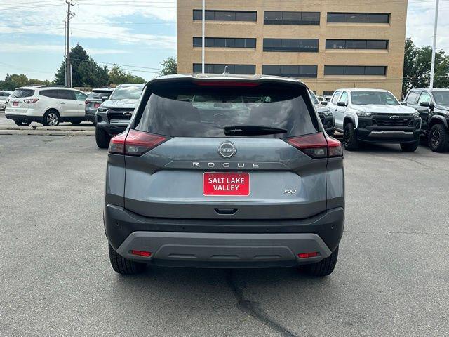 Photo of 2023 Gun Metallic Nissan Rogue