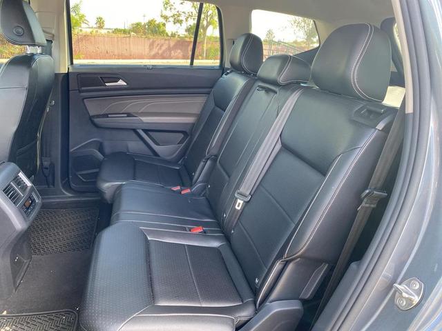 Photo of 2022 Platinum Gray Metallic Volkswagen Atlas
