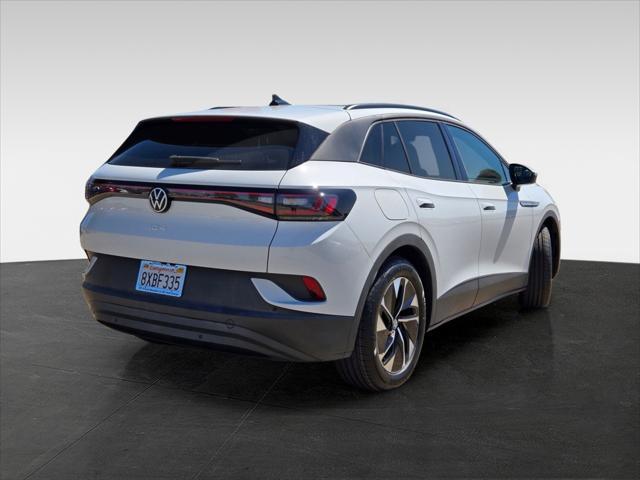 Photo of 2021 White Volkswagen ID.4