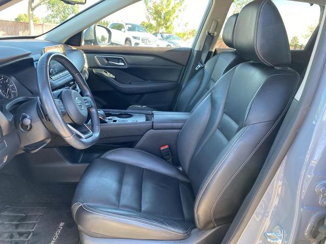 Photo of 2021 Boulder Gray Pearl Nissan Rogue
