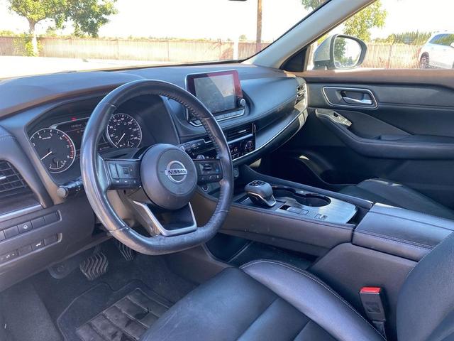 Photo of 2021 Boulder Gray Pearl Nissan Rogue