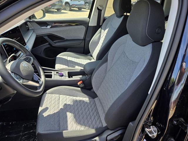 Photo of 2025 Deep Black Pearl Volkswagen Tiguan