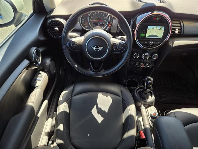 Photo of 2020 Pepper White MINI Hardtop