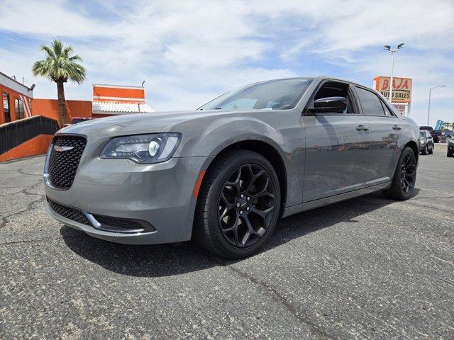 2019 Chrysler 300