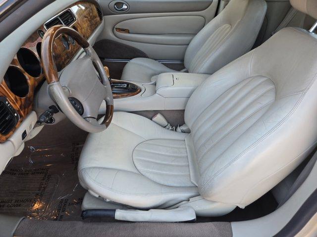 Photo of 2002 Tan Jaguar XK8
