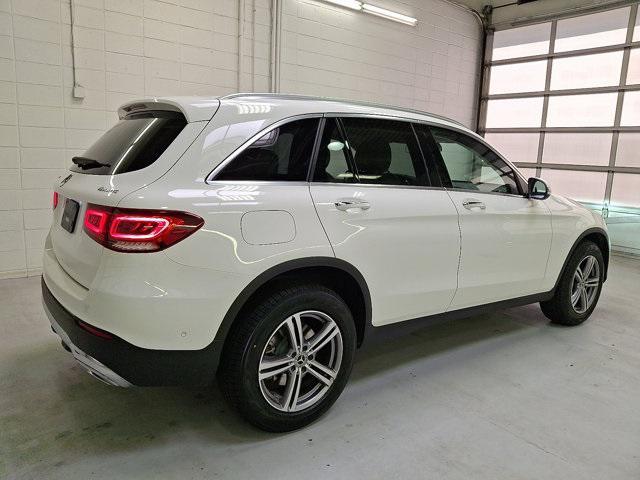 Photo of 2022 White Mercedes-Benz GLC 300