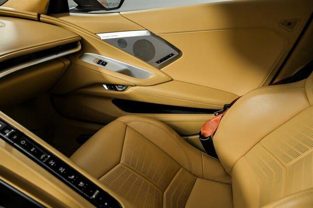 Photo of 2022 Amplify Orange Tintcoat Chevrolet Corvette