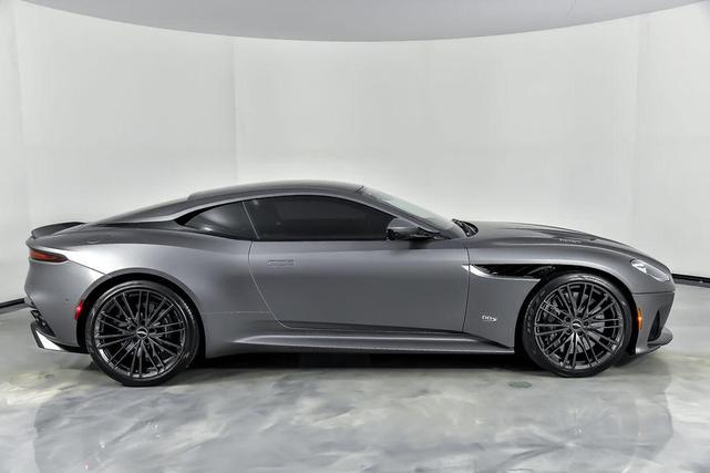 Photo of 2021 Silver Aston Martin DBS
