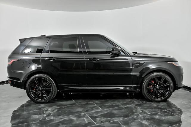 Photo of 2018 Black Land Rover Range Rover Sport
