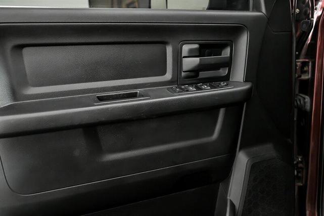 Photo of 2018 Delmonico Red Pearlcoat RAM 2500
