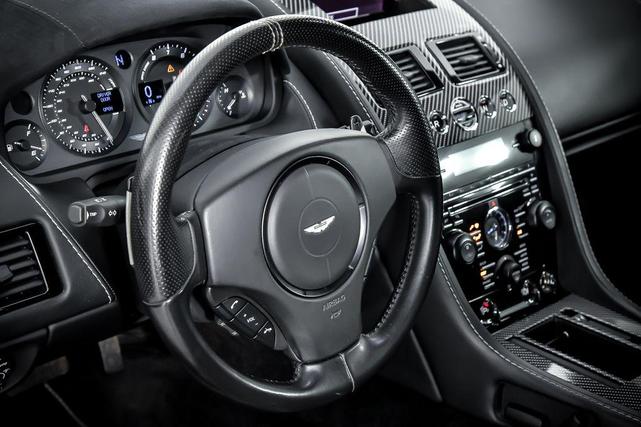 Photo of 2015 Jet Black Aston Martin Vantage GT