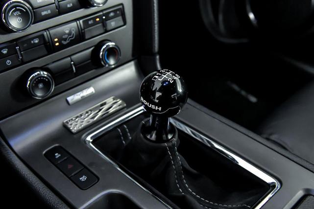 Photo of 2014 Sterling Gray Metallic Ford Mustang