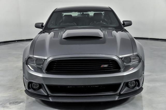 Photo of 2014 Sterling Gray Metallic Ford Mustang