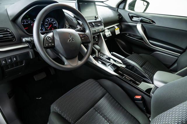 Photo of 2025 Alloy Silver Metallic Mitsubishi Eclipse Cross
