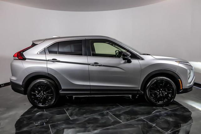 Photo of 2025 Alloy Silver Metallic Mitsubishi Eclipse Cross