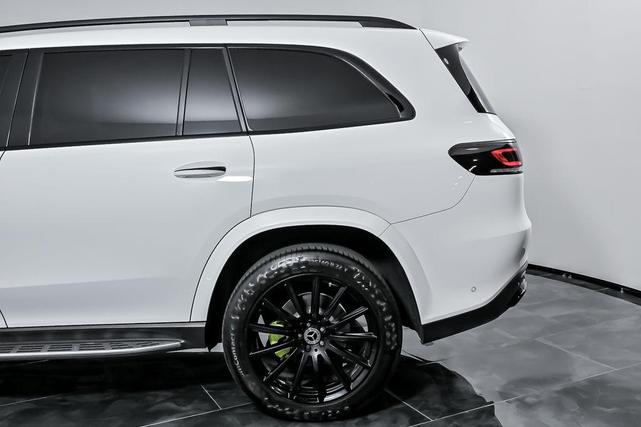 Photo of 2022 White Mercedes-Benz GLS 450