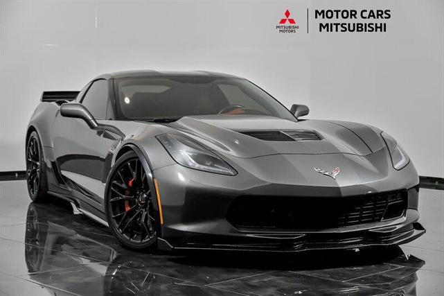 Photo of 2015 Shark Gray Metallic Chevrolet Corvette