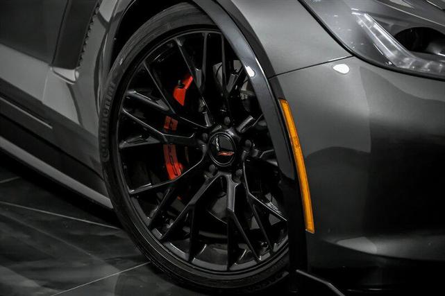 Photo of 2015 Shark Gray Metallic Chevrolet Corvette