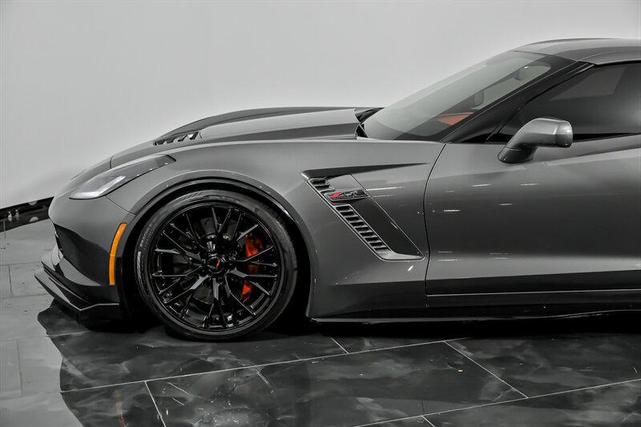Photo of 2015 Shark Gray Metallic Chevrolet Corvette