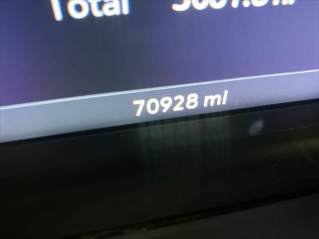 Photo of 2021 Black Chevrolet Silverado 1500