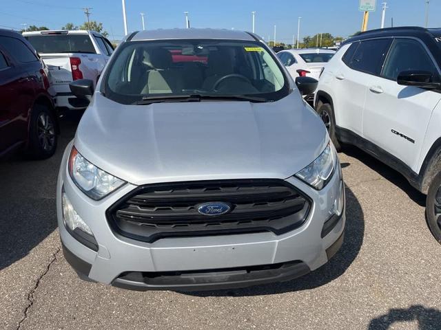 Photo of 2018 Moondust Silver Metallic Ford EcoSport