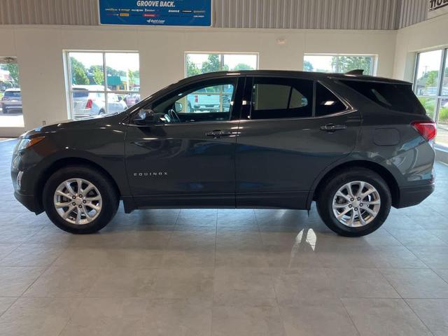 Photo of 2020 Nightfall Gray Metallic Chevrolet Equinox