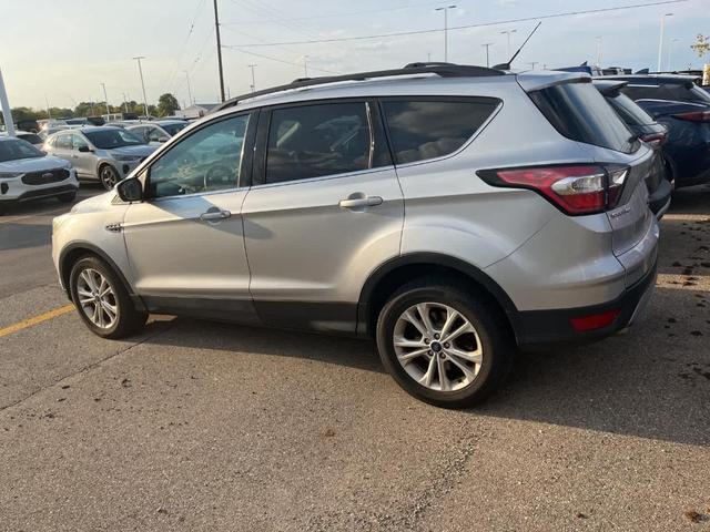 Photo of 2017 Ingot Silver Metallic Ford Escape