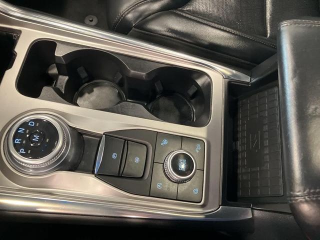 Photo of 2020 Agate Black Metallic Ford Explorer