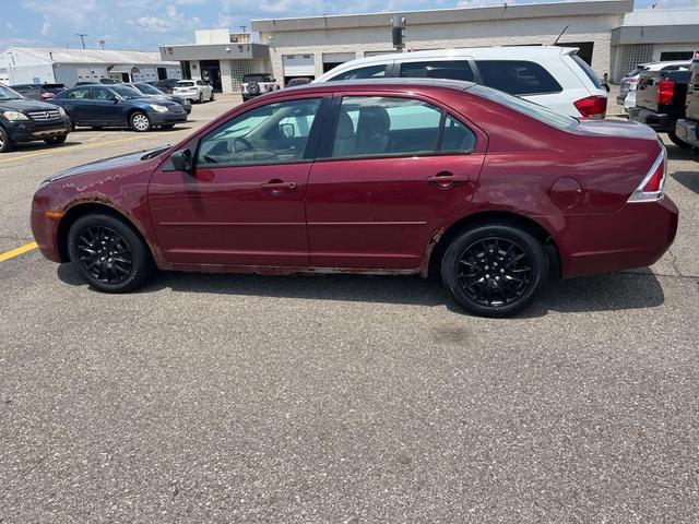 Photo of 2006 Red Ford Fusion