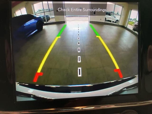 Photo of 2019 Bright White Clearcoat Jeep Grand Cherokee