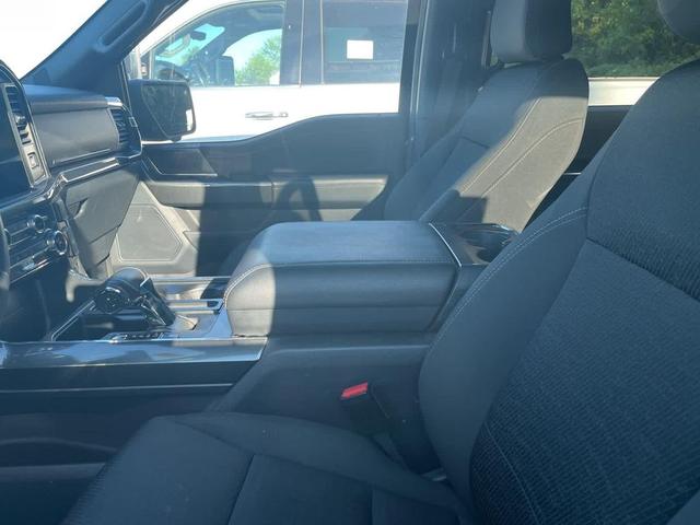 Photo of 2023 Agate Black Metallic Ford F-150