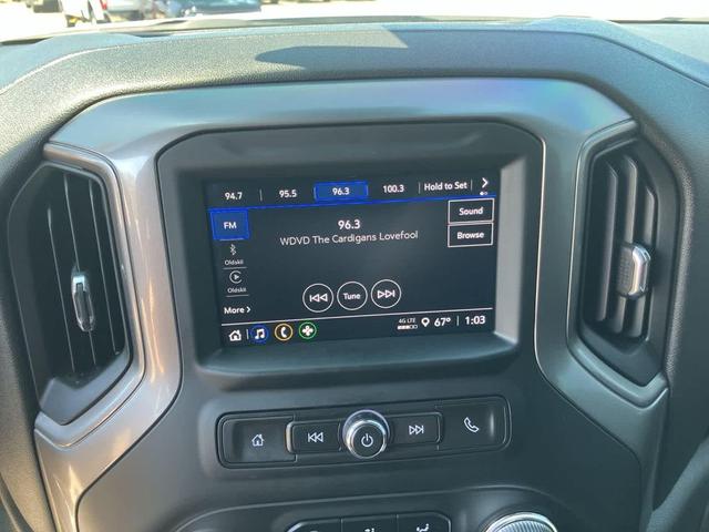 Photo of 2024 Summit White GMC Sierra 1500