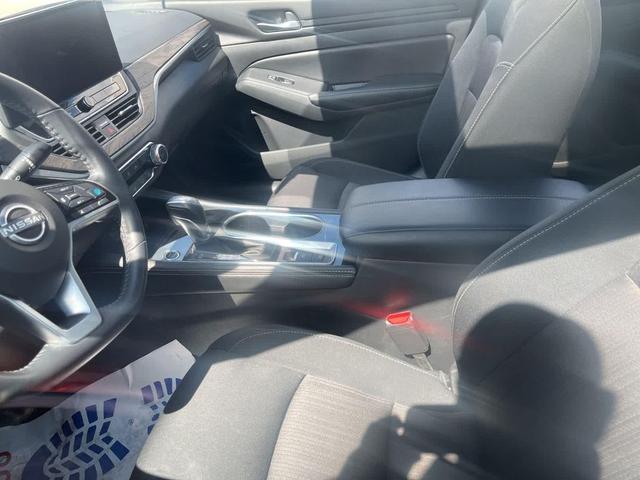 Photo of 2024 Brilliant Silver Metallic Nissan Altima