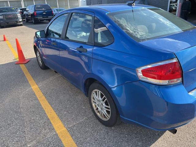 Photo of 2011 Blue Flame Metallic Ford Focus