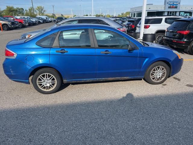 Photo of 2011 Blue Flame Metallic Ford Focus