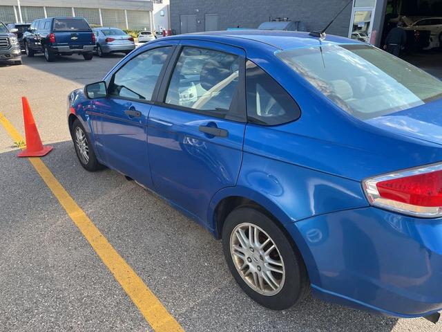 Photo of 2011 Blue Flame Metallic Ford Focus