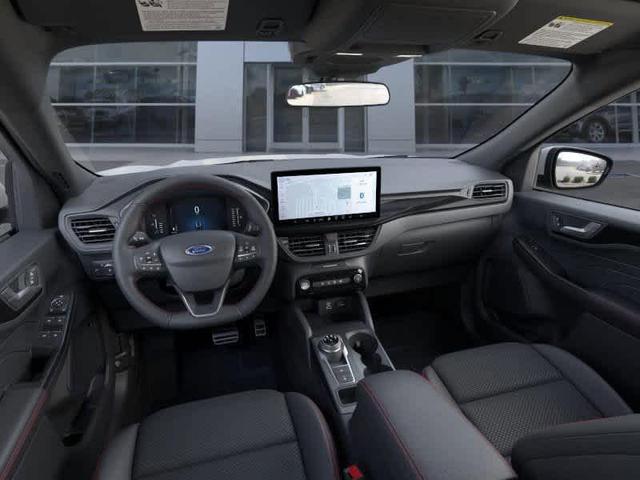 Photo of 2025 Star White Ford Escape