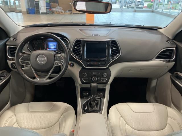 Photo of 2020 Blue Jeep Cherokee