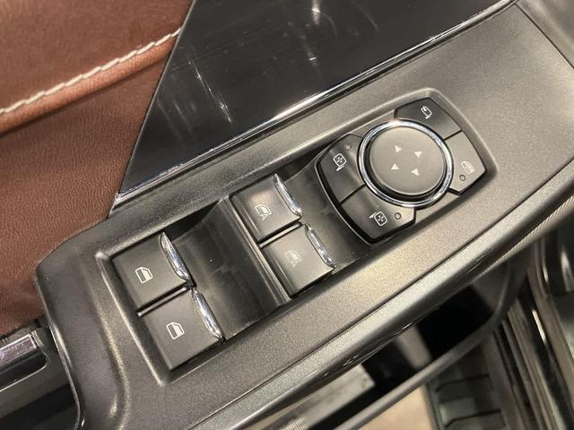 Photo of 2022 Agate Black Metallic Ford F-150